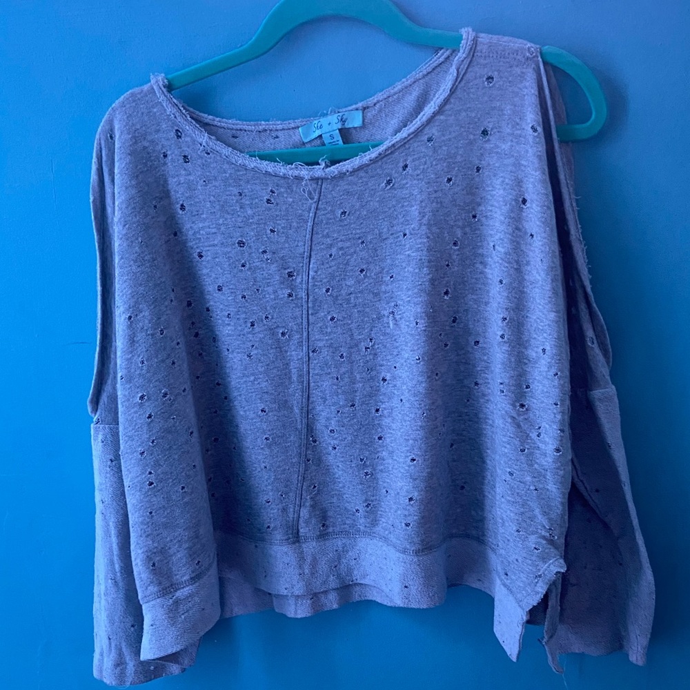 Cropped Long Sleeve Shirt